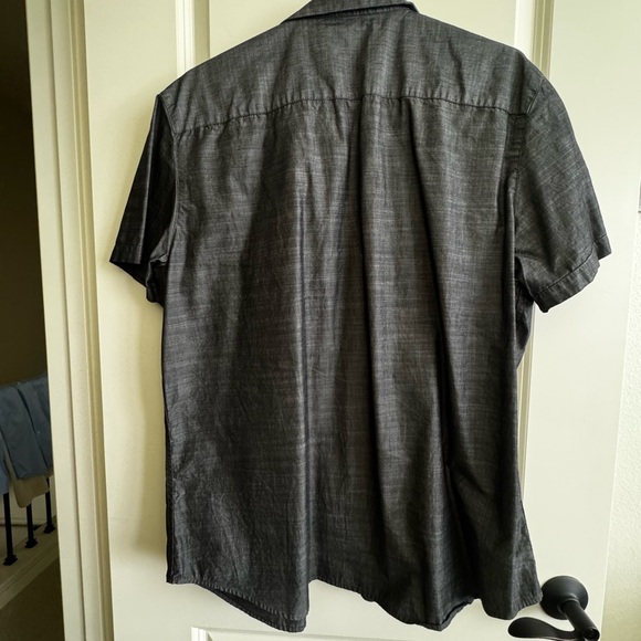 Calvin Klein Men's Charcoal Gray Shirt XL Gently Used - Picture 7 of 8